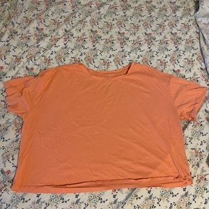 Size XL cropped tee